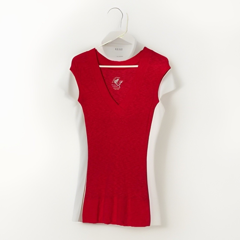 Red Ribbed Deep V Tee Fitted Baby Tee Y2K Going Out Top Grunge Coquette‎ Slim M
